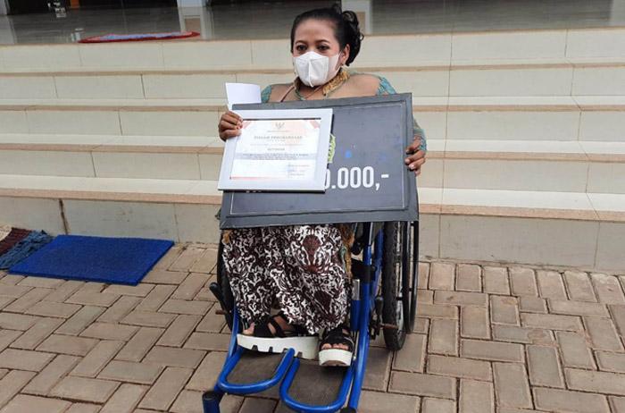 Haru, Atlet Peraih Emas Peparnas XVI Papua Asal Gunungkidul Dapat Penghargaan di Hari Ibu