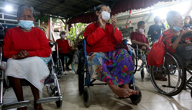 MNC Peduli Berbagi Kebahagiaan di Rumah Jompo Kasih Sayang Bekasi - Bagian 4