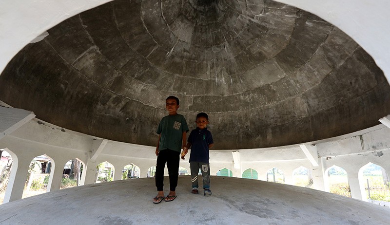 Kubah Masjid Hanyut Terbawa Tsunami Sejauh 2,5 Km, Kondisinya Masih Utuh - Bagian 2
