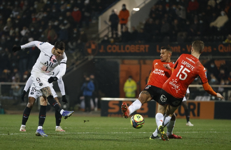 Hasil Lorient Vs PSG: Les Parisiens Hampir Kalah, Sergio Ramos Kena Kartu Merah