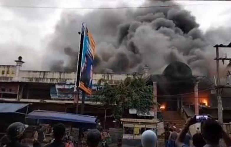  Kebakaran Pasar Kroya Cilacap Hanguskan 300 Kios Pedagang