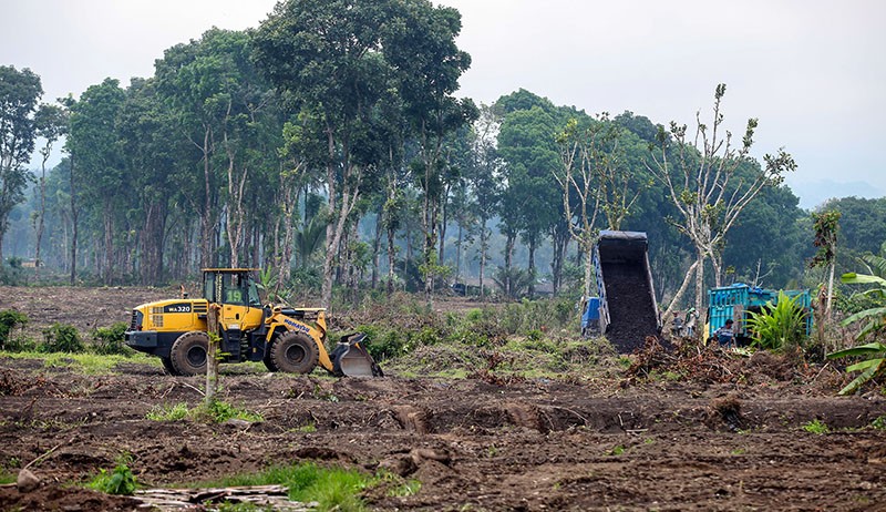 81 Hektare Lahan Disiapkan untuk Hunian Sementara Korban Erupsi Gunung Semeru - Bagian 1