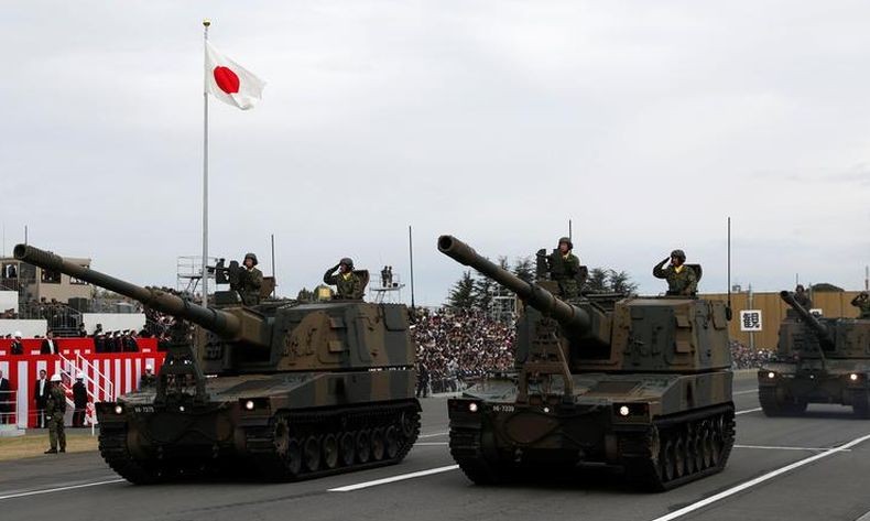 Jepang Setuju Luncurkan Saluran Telepon Militer dengan China