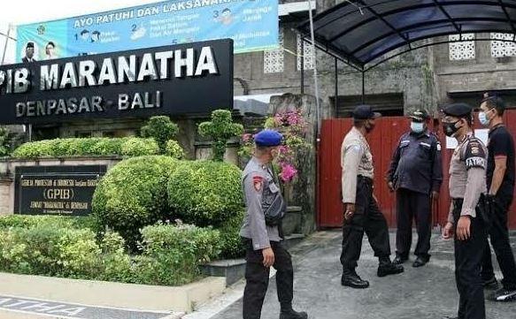 Amankan Misa Natal, Ratusan Polisi Jaga Ketat 148 Gereja di Denpasar dan Badung