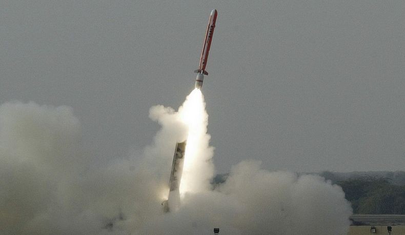 title Hebat, Rudal Pakistan Ini Bisa Hantam Target Sejauh 900 Km Hebat, Rudal Pakistan Ini Bisa Hantam Target Sejauh 900 Km