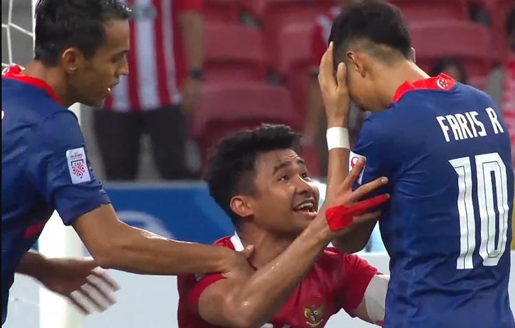 title Aksi Tengil Asnawi Mangkualam Ledek Pemain Singapura Gagal Penalti, Ini Reaksi Netizen Aksi Tengil Asnawi Mangkualam Ledek Pemain Singapura Gagal Penalti, Ini Reaksi Netizen