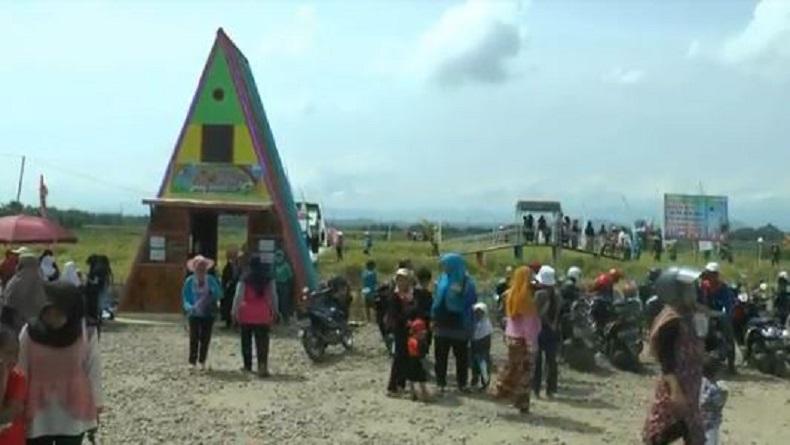 Persawahan di Pemalang Ini Disulap Jadi Tempat Wisata, Ramai Dikunjungi saat Nataru 