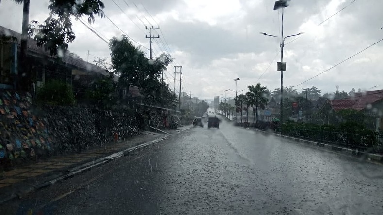BMKG : Hingga Sore Sulut Masih Dilanda Hujan Lebat 