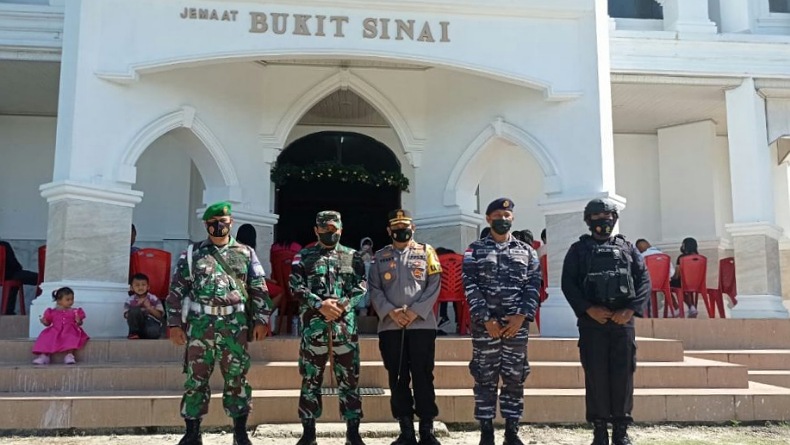Kapolres dan Dandim 1312 Talaud Kompak Cek Pengamanan Natal di Gereja, Ini yang Dilakukan