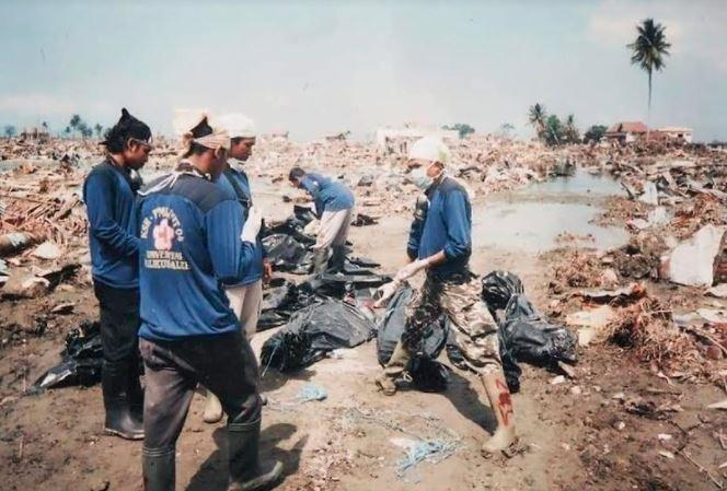 Peringatan 17 Tahun Tsunami Aceh, Ini Cerita Relawan Tak Henti Baca Tahlil