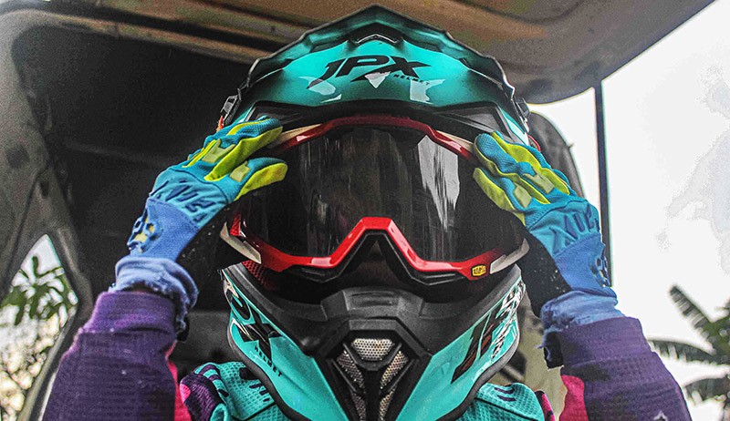 Aksi Memukau Atlet Pemotor Cross Cilik di Sirkuit Katar 04 Tangerang Selatan - Bagian 5