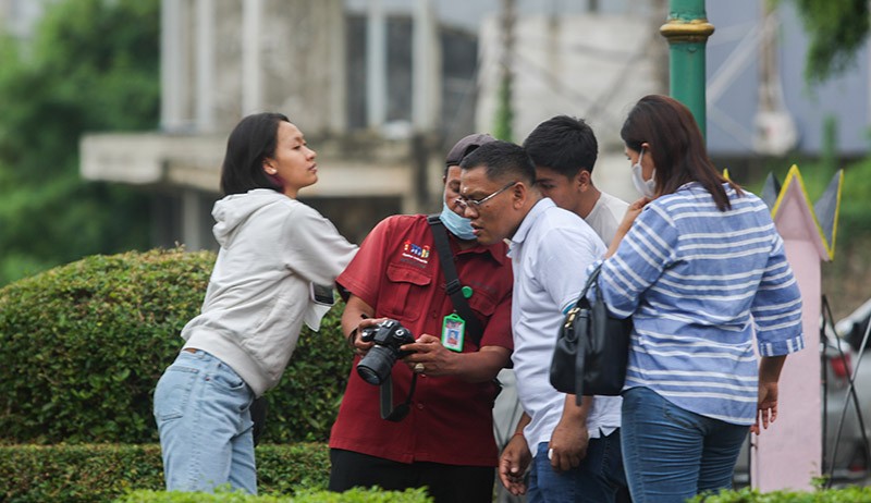 Potret Fotografer Keliling yang Mulai Tergusur Teknologi Smartphone - Bagian 3