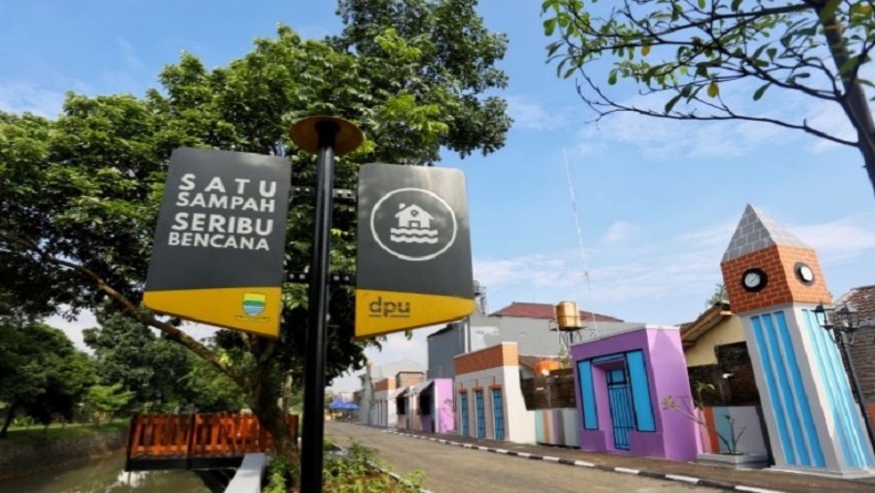 Bantaran Sungai Cidurian Bandung Disulap Jadi Cantik, Ini Penampakannya