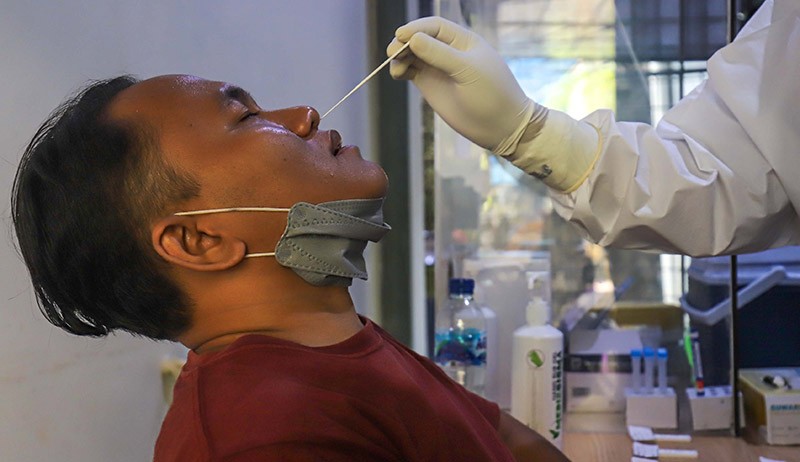 Puskesmas Mampang Prapatan Gelar Swab Test Gratis - Bagian 4