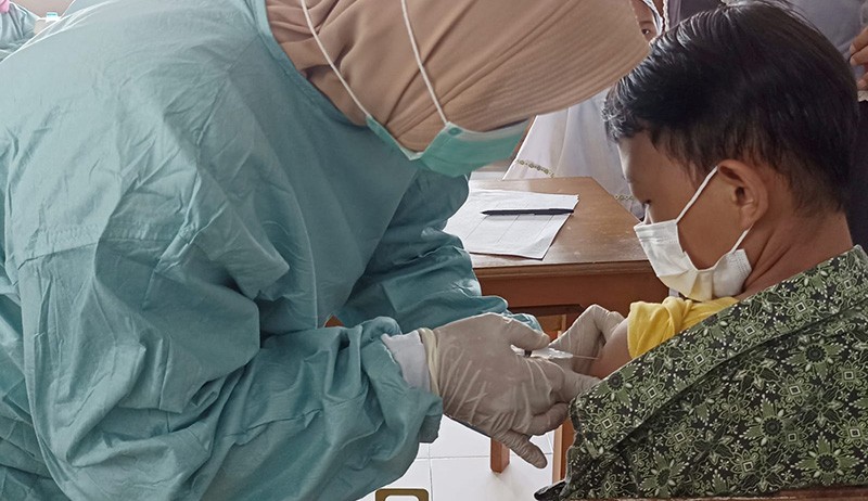 Potret Anak-Anak SDIT Az-Zahra Depok Disuntik Vaksin Covid-19