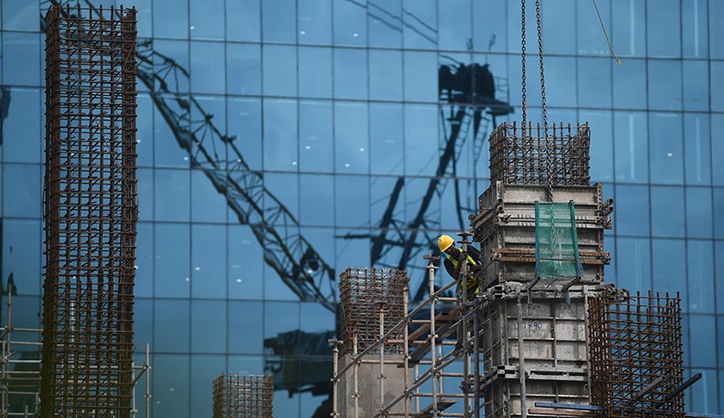 UMP DKI Jakarta Resmi Naik 5,1 Persen Menjadi Rp4.641.854 per Bulan - Bagian 1