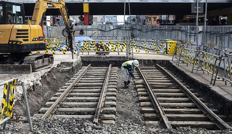 Penampakan Rel Trem Tertua Ditemukan di Proyek MRT, Kondisinya Masih Utuh - Bagian 1