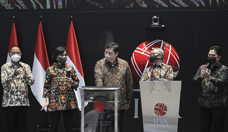 Pasar Modal Tahun 2021 Tumbuh Positif, IHSG Capai Level 6.600,68 - Bagian 1
