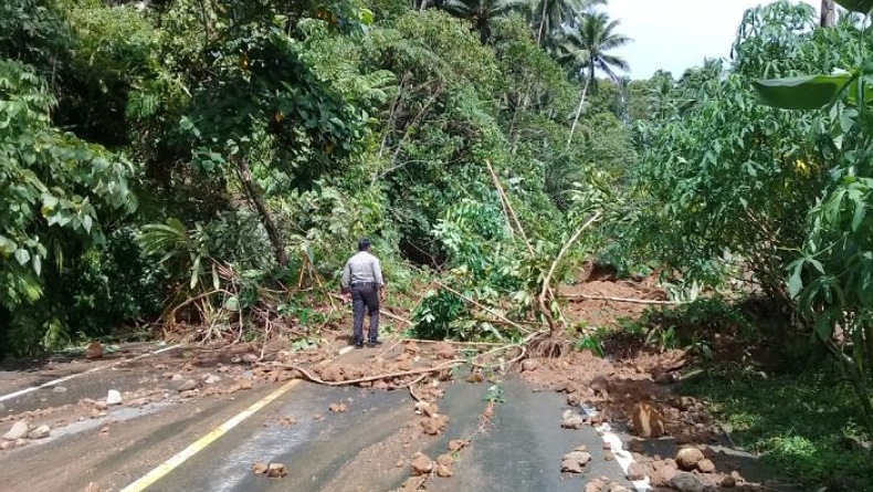 Warga Sangihe Diingatkan agar Waspada Bencana akibat Hujan Akhir Tahun