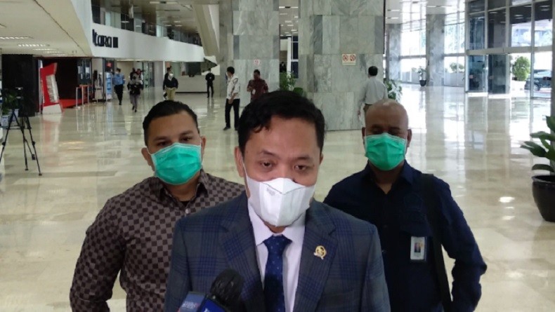 Buntut Cekcok Arteria Dahlan di Bandara, Komisi III DPR Akan Panggil Kapolda Metro Jaya