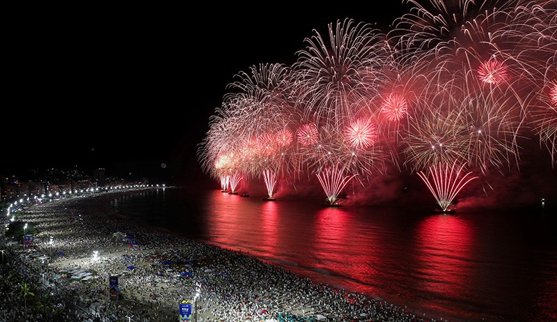 Foto Indahnya Kembang Api Berbagai Negara Meriahkan Tahun Baru 2022 - Bagian 1