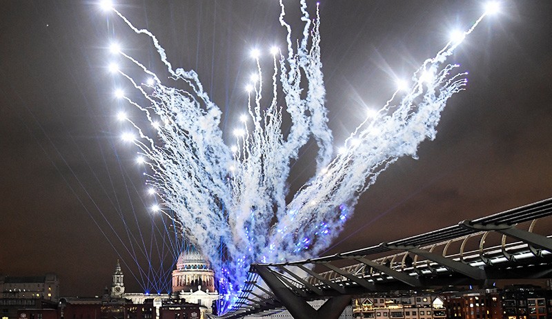 Foto Indahnya Kembang Api Berbagai Negara Meriahkan Tahun Baru 2022 - Bagian 3