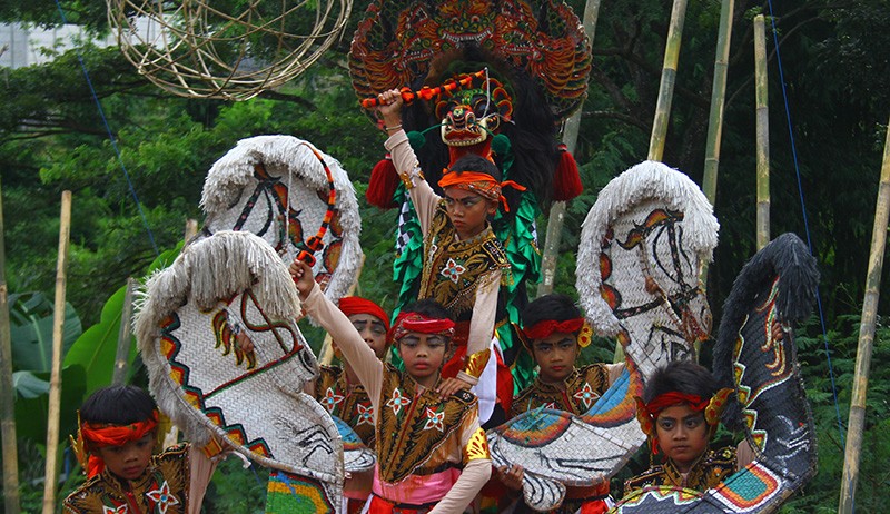 Festival Tari Berikan Ruang Apresiasi Para Seniman - Bagian 2