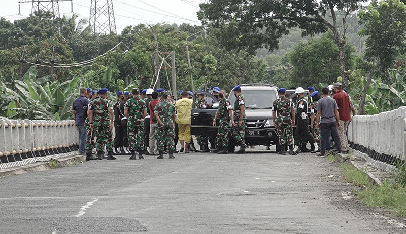 Sadis, Begini Proses 3 Oknum TNI AD Lempar Korban Tabrak Lari ke Sungai Tajum - Bagian 2