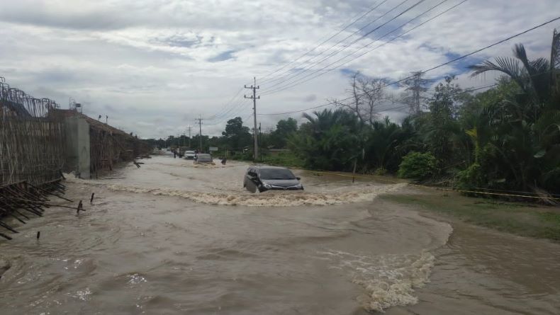 Tahun 2022, Jalan Rawan Banjir di Bangka Tengah Mulai Diperbaiki