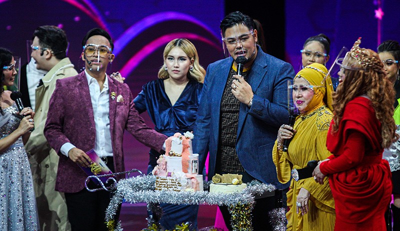 Momen Ivan Gunawan Dapat Kejutan Ulang Tahun saat Kontes KDI - Bagian 2
