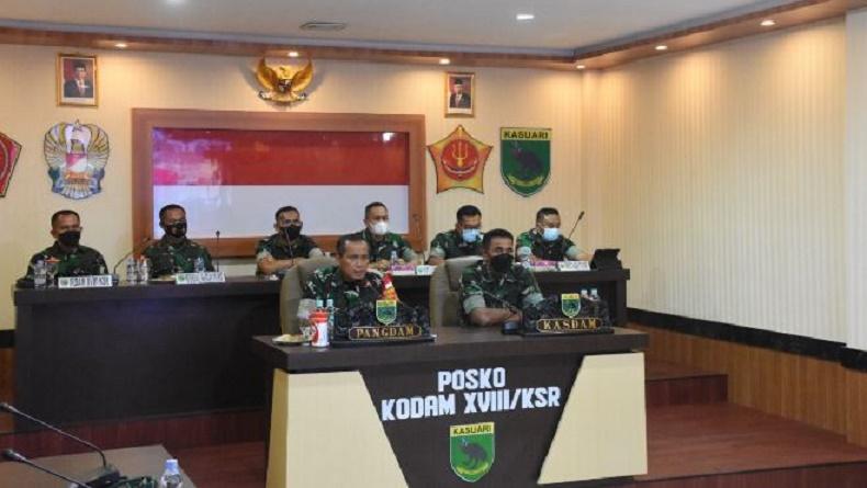 Beri Arahan kepada Danrem dan Dandim, Pangdam Kasuari Apresiasi Kinerja Jajaran