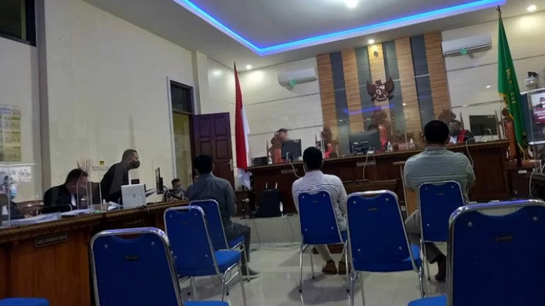 Semprot Saksi Sidang Dugaan Suap Adik Mantan Bupati Lampura, Hakim: Jangan Sok Suci! 