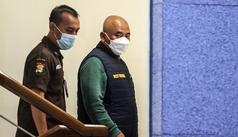 Foto Wali Kota Bekasi Rahmat Effendi Kena OTT KPK - Bagian 3