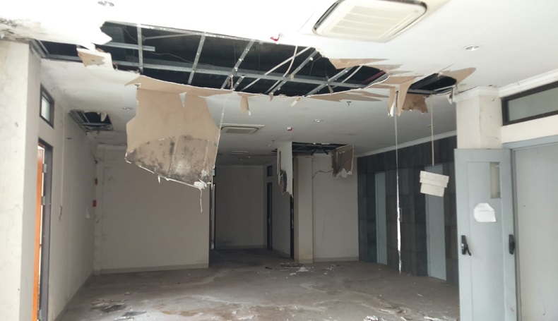 title Gedung Pemda 2 Karawang Tuai Sorotan, Dibangun Rp50 Miliar tapi Tak Bisa Dipakai Gedung Pemda 2 Karawang Tuai Sorotan, Dibangun Rp50 Miliar tapi Tak Bisa Dipakai