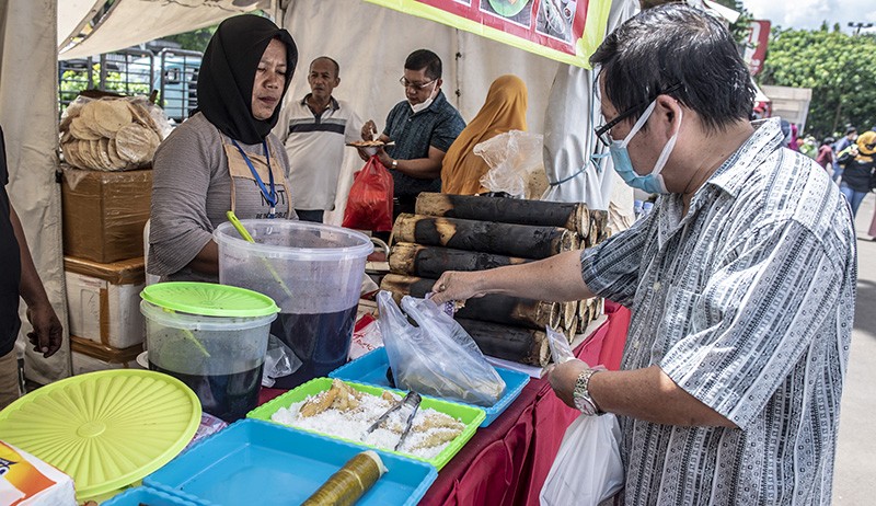 Ragam Masakan Padang pada Festival Jajanan Minangkabau - Bagian 3