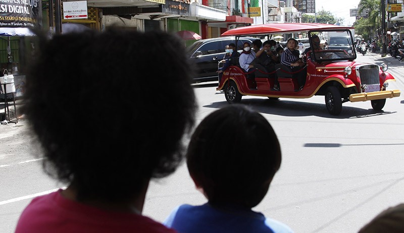 Mobil Listrik Model Klasik Beroperasi Layani Wisatawan di Solo - Bagian 2