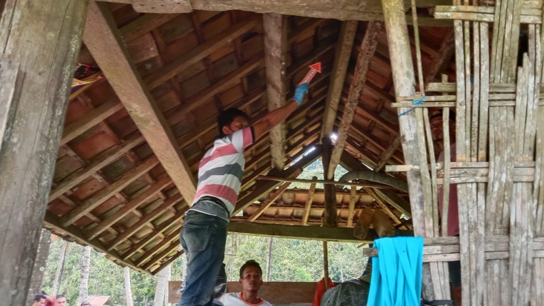 Pria di Sumbawa Barat Ditemukan Tewas Gantung Diri di Saung Tengah Sawah