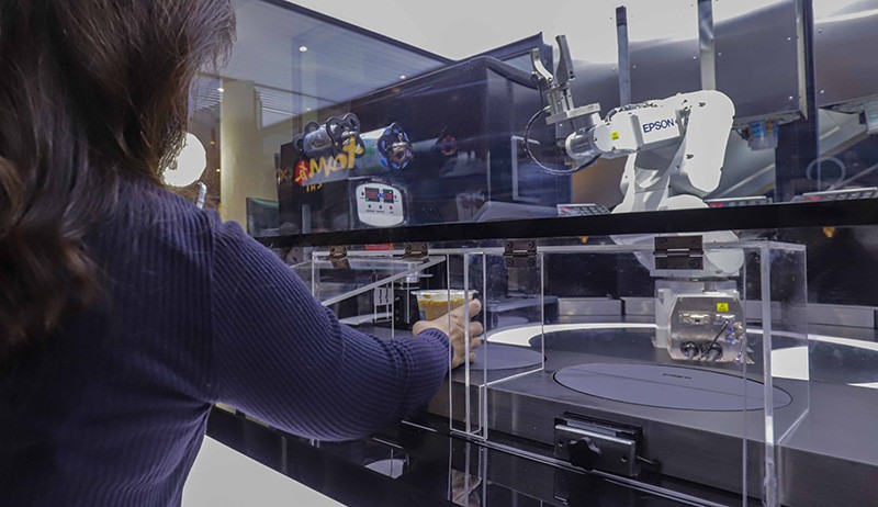 Canggih, Robot Barista Ini Gantikan Manusia Membuat Kopi - Bagian 2