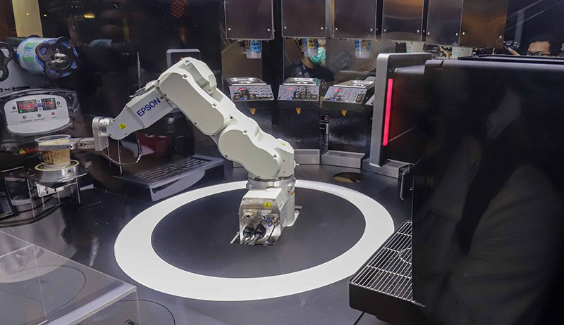 Canggih, Robot Barista Ini Gantikan Manusia Membuat Kopi - Bagian 3
