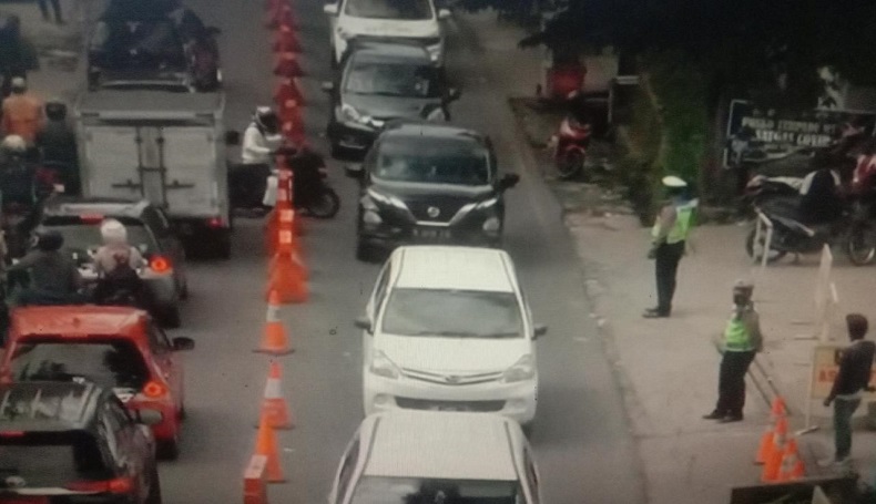 Wisatawan Membeludak, Kemacetan Sergap Akses ke Kawasan Wisata Lembang KBB