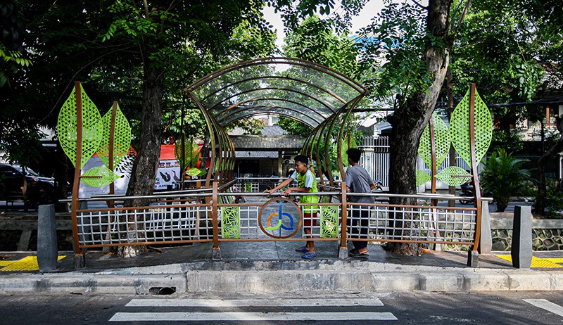 Melintasi Jembatan Unik Penghubung Antarkampung di Matraman - Bagian 2