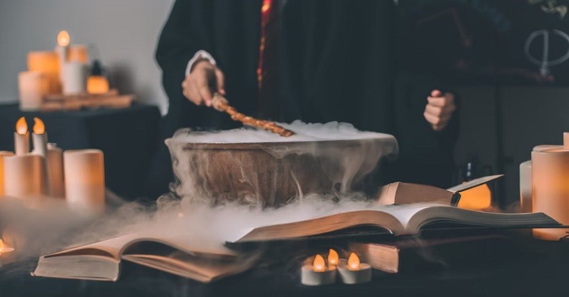 Cara Nyalakan Senter di HP Menggunakan Mantra Harry Potter Cara Nyalakan Senter di HP Menggunakan Mantra Harry Potter