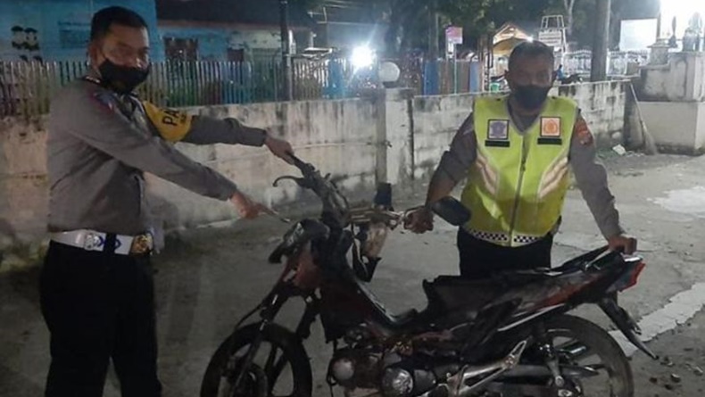 Jatuh saat Terobos Pelintasan, Ichsan Tewas Ditabrak Kereta