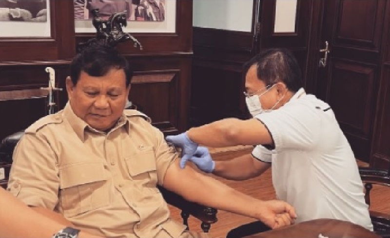 Disuntik Booster Vaksin Nusantara oleh Terawan, Prabowo: Meningkatkan Imun dan Kekebalan Tubuh