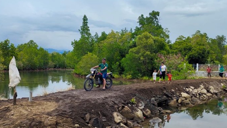 Infrastruktur Kawasan Objek Wisata Pantai Lakban Dibenahi, Gunung Soputan Menyusul