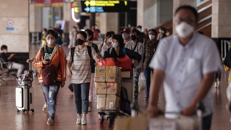 Larangan Masuk Indonesia dari 14 Negara Dicabut, Karantina 7 Hari