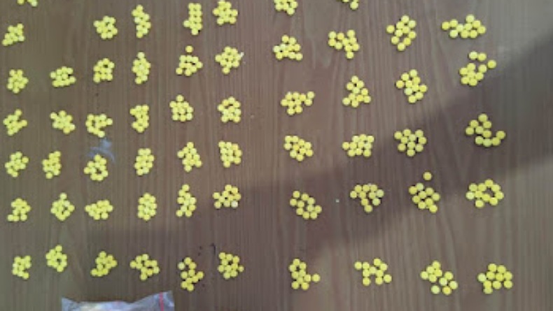 3 Pria dan 1 Wanita Pengedar Ratusan Butir Trihexyphenidyl Ditangkap Polres Bitung