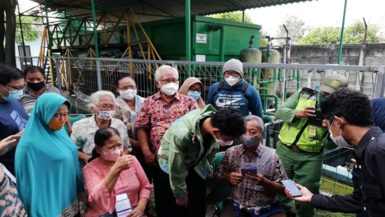 Ratusan Lansia di Kota Solo Mulai Disuntik Vaksin Booster 