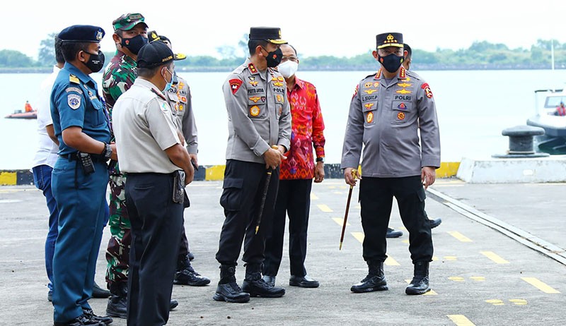 Tinjau Pelabuhan Benoa, Kapolri Minta Prokes hingga Karantina PPLN Diperketat - Bagian 2