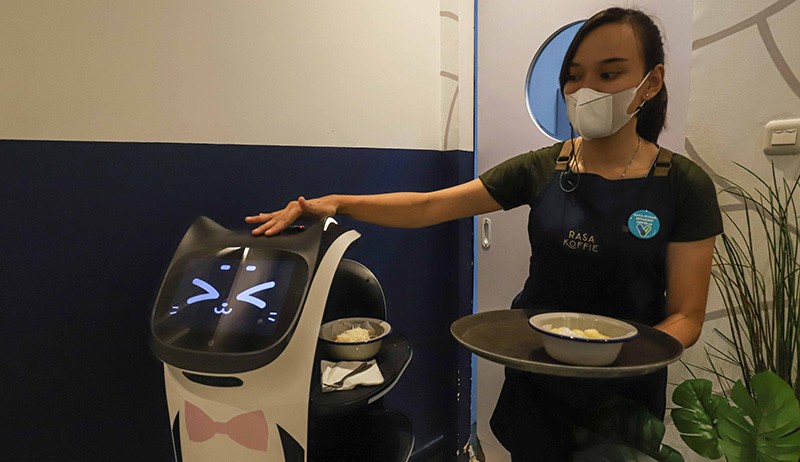 Kitty, Robot Pramusaji Antar Pesanan Tanpa Kontak Fisik - Bagian 5
